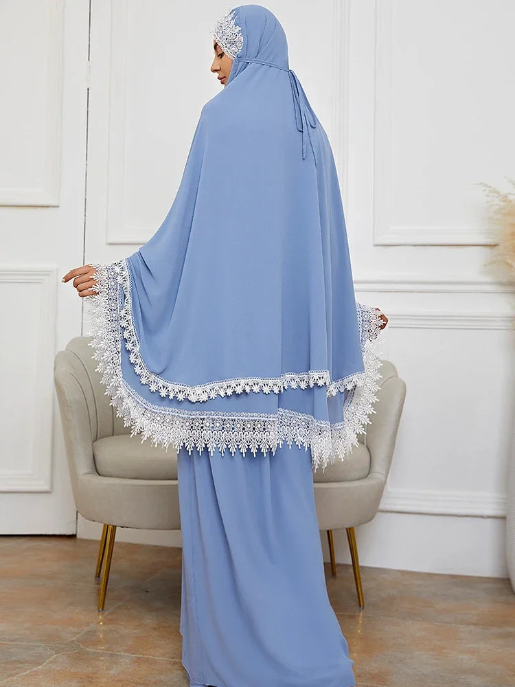 Two-Piece Lace Trim Set