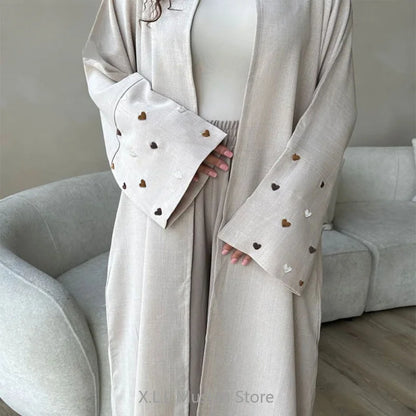 Hearts Abaya