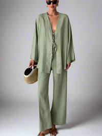 Soft_Knit_Two-Piece_Suit_Details