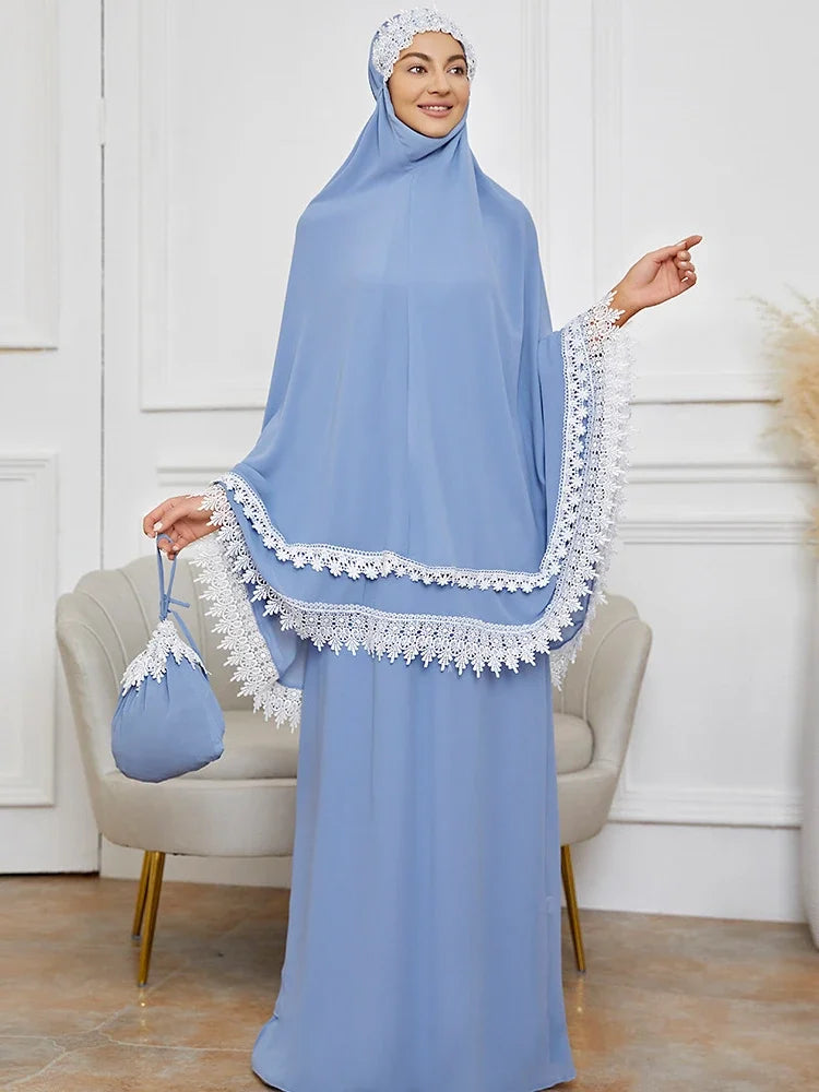 Two-Piece Lace Trim Set